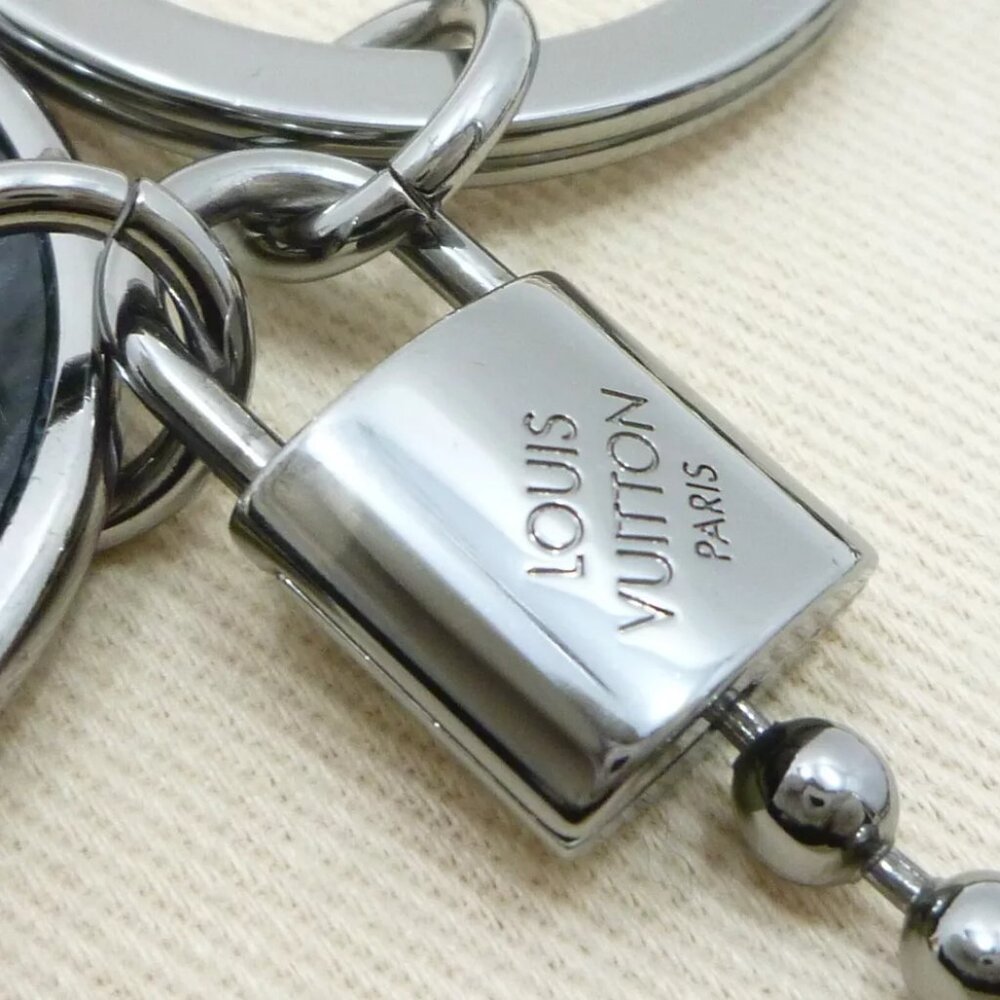 LOUIS VUITTON Monogram ID Pocket Key Chain Charm Key Holder - Picture 5 of 12